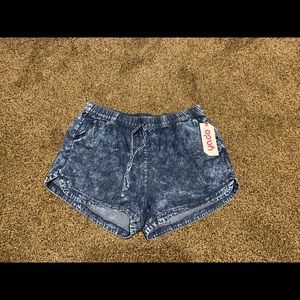Faux Jean Shorts w/ Elastic Waist Band Size Large